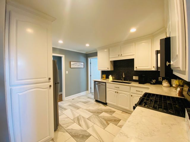 1622 Washington St, W, Fayetteville, TN 37334
