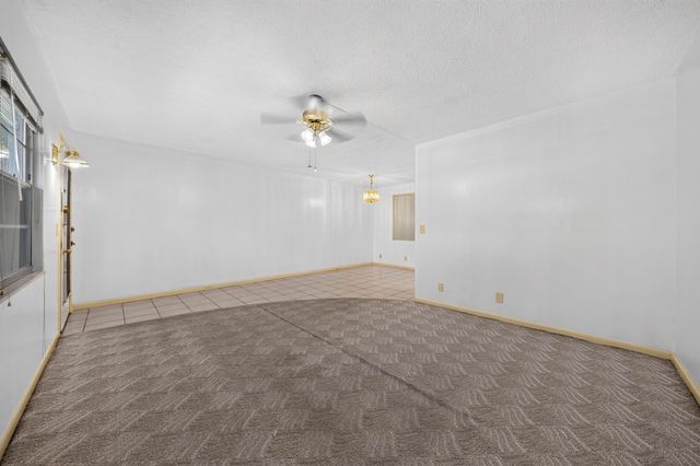 101 SW 132nd Way 215J, Pembroke Pines, FL 33027