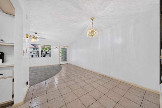 101 SW 132nd Way 215J, Pembroke Pines, FL 33027