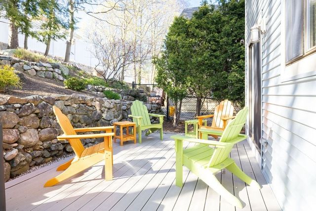 58 Albemarle Rd, Waltham, MA 02452