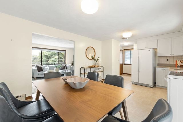 58 Albemarle Rd, Waltham, MA 02452