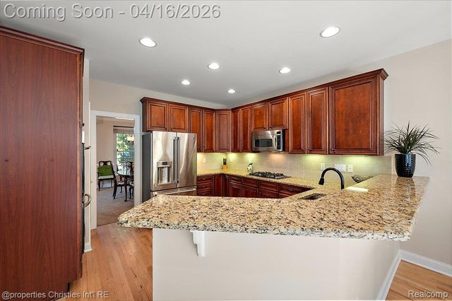 44683 Broadmoor Circle N, Northville Township, MI 48168