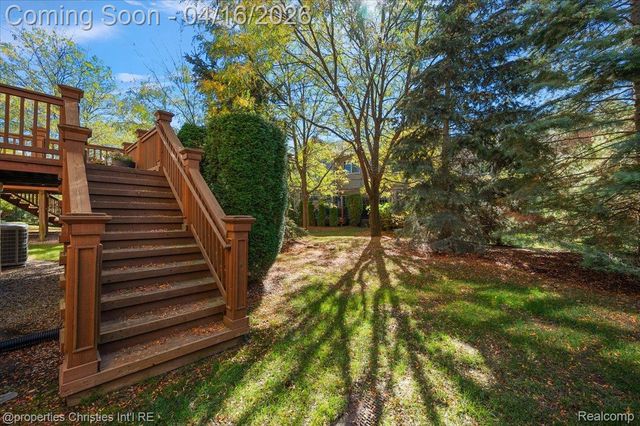 44683 Broadmoor Circle N, Northville Township, MI 48168