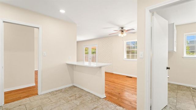 2716 Tottingham Road, The Village, OK 73120