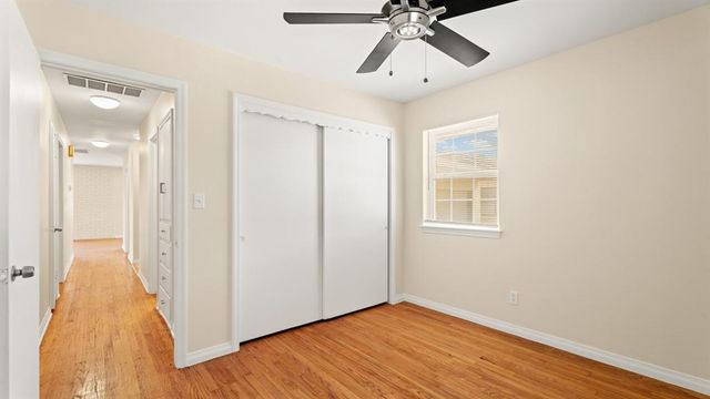 2716 Tottingham Road, The Village, OK 73120