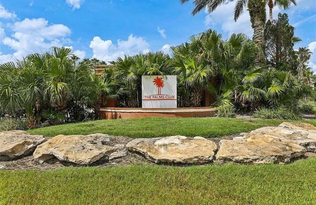 5554 METROWEST BOULEVARD 4-310, Orlando, FL 32811