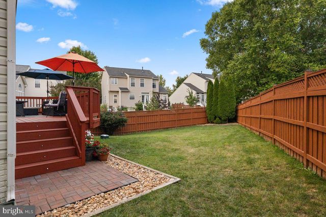 14 POTTERFIELD DR, Lovettsville, VA 20180