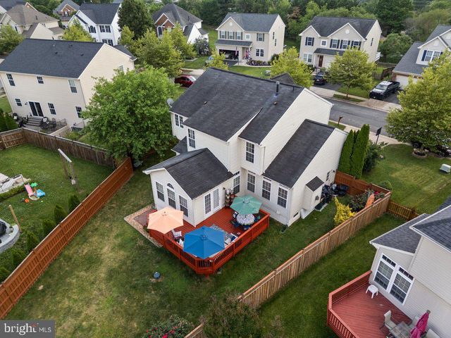 14 POTTERFIELD DR, Lovettsville, VA 20180