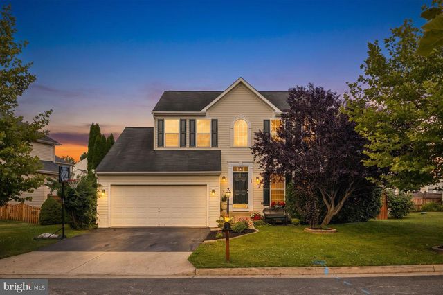 14 POTTERFIELD DR, Lovettsville, VA 20180