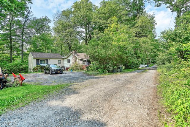14 Silver Trail, Monroe, NY 10950