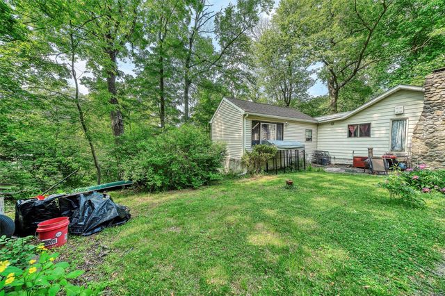 14 Silver Trail, Monroe, NY 10950
