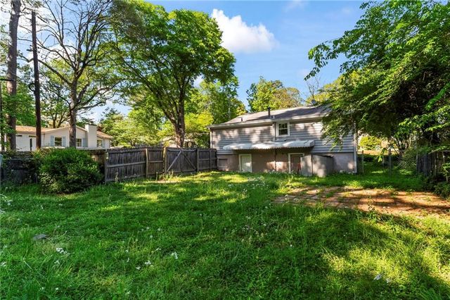 2208 Forrest Place NW, Atlanta, GA 30318