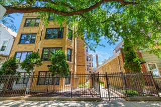 1655 N Fairfield Avenue 302, Chicago, IL 60647