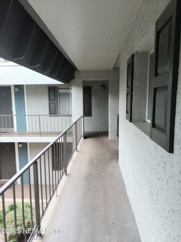 355 MONUMENT Road, 21-A2, Jacksonville, FL 32225