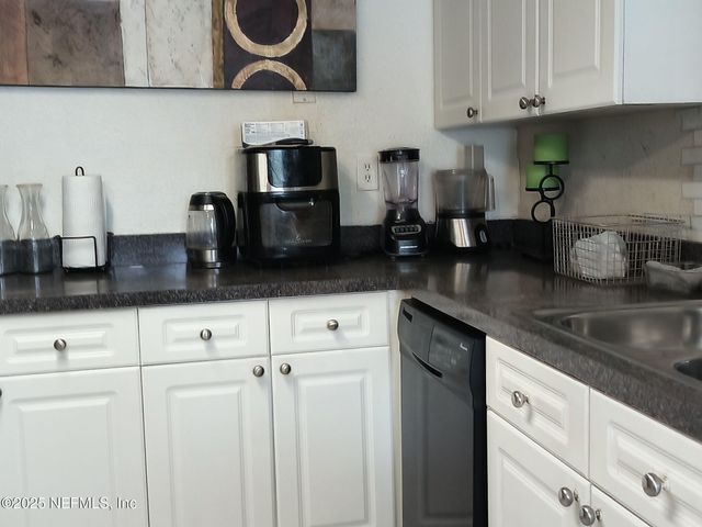 355 MONUMENT Road, 21-A2, Jacksonville, FL 32225