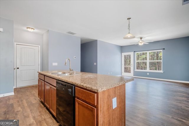 15 Grandberry Court SW, Rome, GA 30165