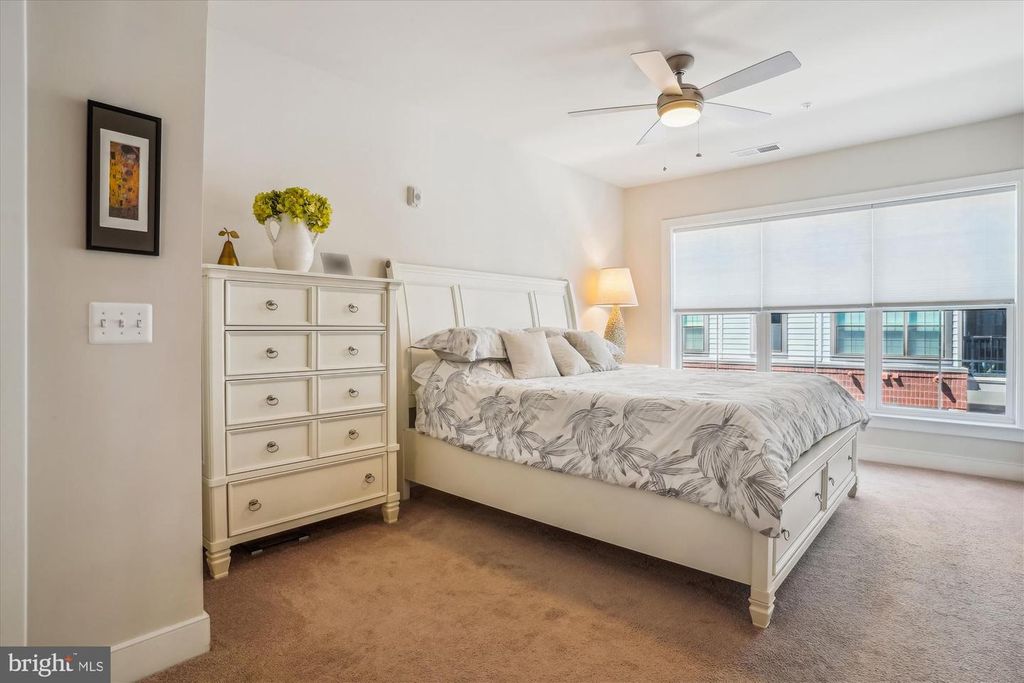 Image 14 of property listing at 102 SAINT IVES PL #209, National Harbor, MD 20745