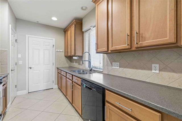 4226 OVERTURE CIRCLE, Bradenton, FL 34209