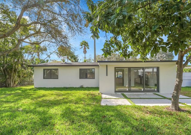 1257 NW 4th Street, Boca Raton, FL 33486