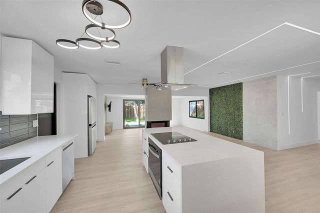 1257 NW 4th Street, Boca Raton, FL 33486