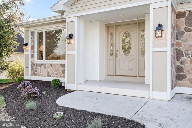 583 ARIEL CT, Mechanicsburg, PA 17055