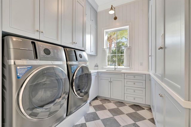 185 Birkdale Lane, Jupiter, FL 33458