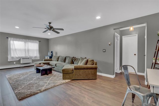 250 N Village C24, Rockville Centre, NY 11570