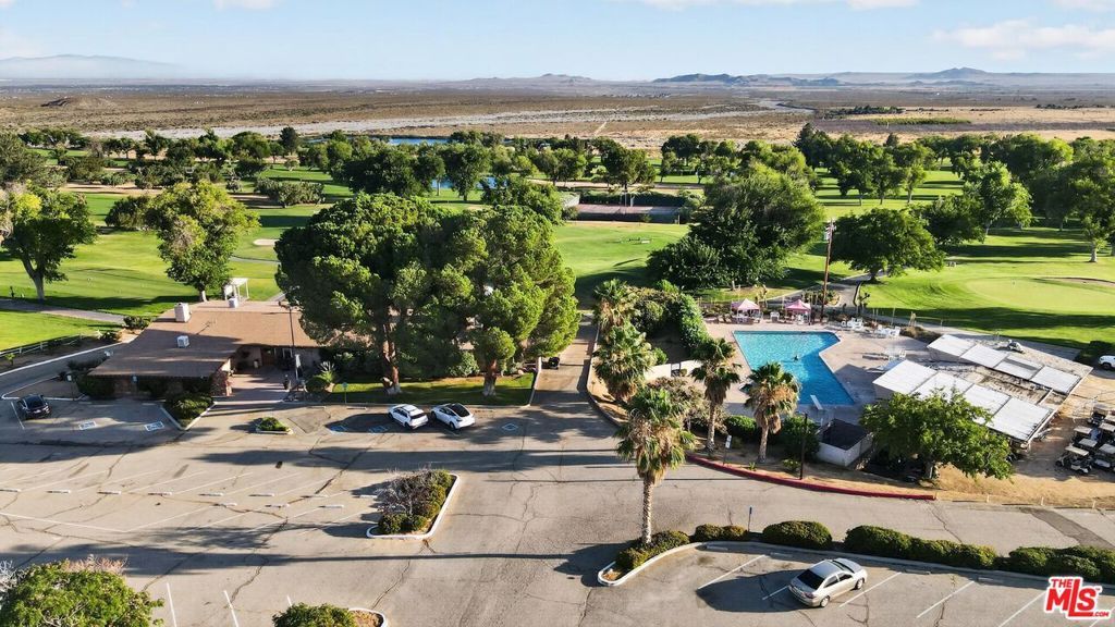 Image 8 of property listing at 0 Vac/vic Avenue Y-157, Llano, CA 93544