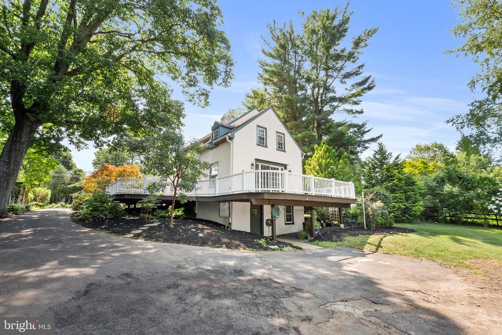 2750 HUNTINGDON PIKE, Huntingdon Valley, PA 19006