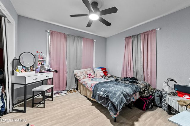 1123 W Gilman Road, Lafayette, LA 70501