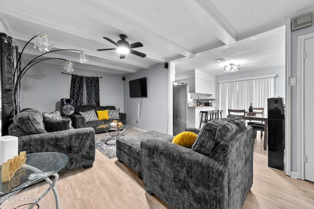 1123 W Gilman Road, Lafayette, LA 70501