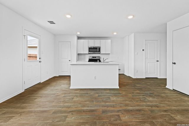12535 Ivory Pkwy, Converse, TX 78109