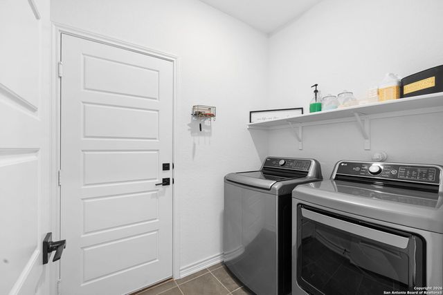 4931 Park Light, Marion, TX 78124