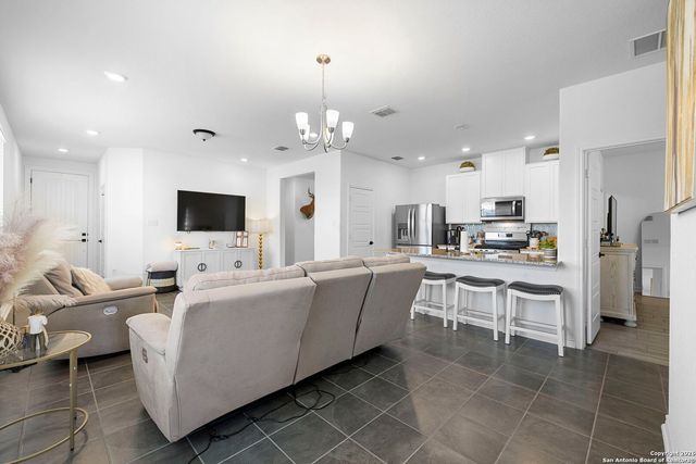 4931 Park Light, Marion, TX 78124