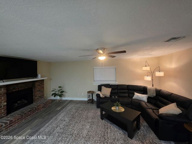 410 4th Street, Merritt Island, FL 32953