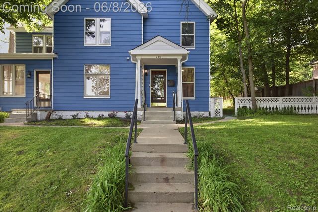 213 MAPLE Street, Ypsilanti, MI 48198