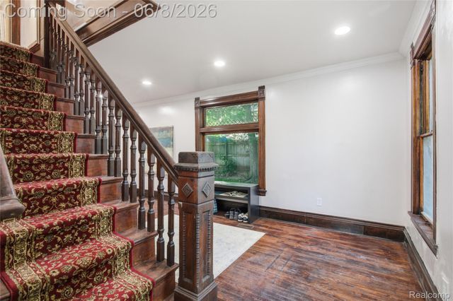 213 MAPLE Street, Ypsilanti, MI 48198