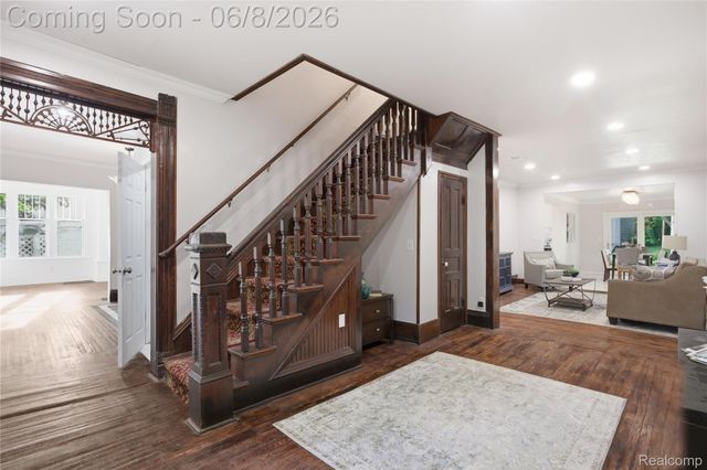 213 MAPLE Street, Ypsilanti, MI 48198