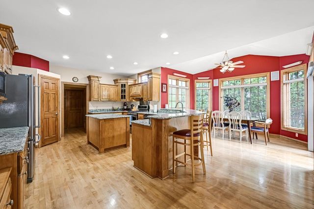 17155 Vanderbilt STREET, Brookfield, WI 53005