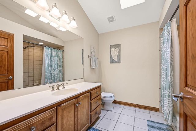 17155 Vanderbilt STREET, Brookfield, WI 53005