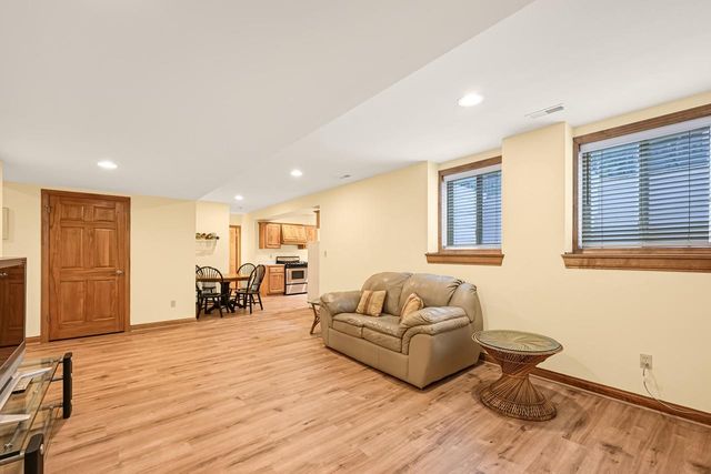 17155 Vanderbilt STREET, Brookfield, WI 53005