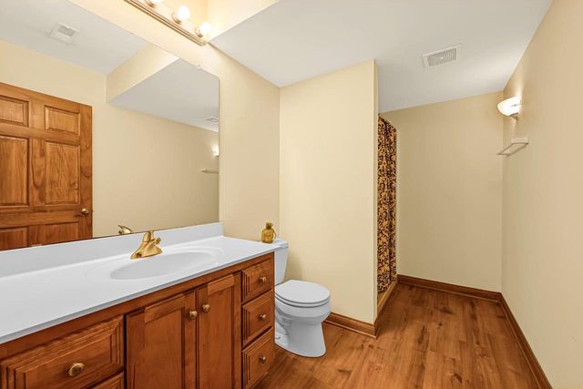 17155 Vanderbilt STREET, Brookfield, WI 53005