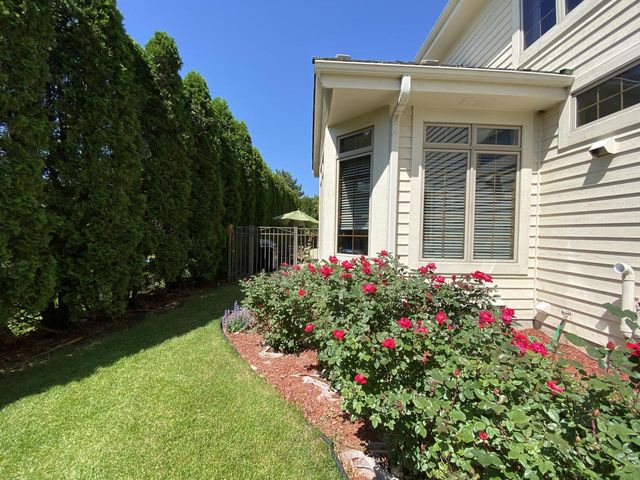 17155 Vanderbilt STREET, Brookfield, WI 53005