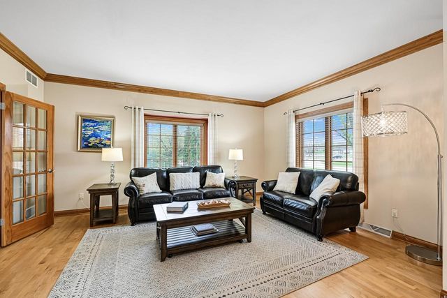 17155 Vanderbilt STREET, Brookfield, WI 53005