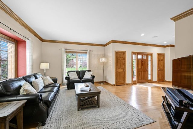 17155 Vanderbilt STREET, Brookfield, WI 53005