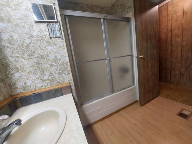 450 S Roberta Way, Marysville, CA 95901