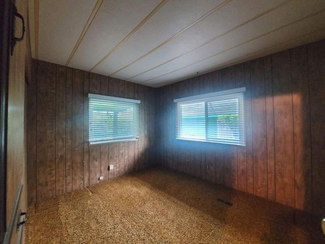 450 S Roberta Way, Marysville, CA 95901