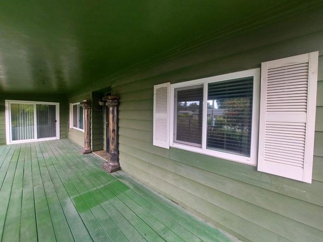 450 S Roberta Way, Marysville, CA 95901