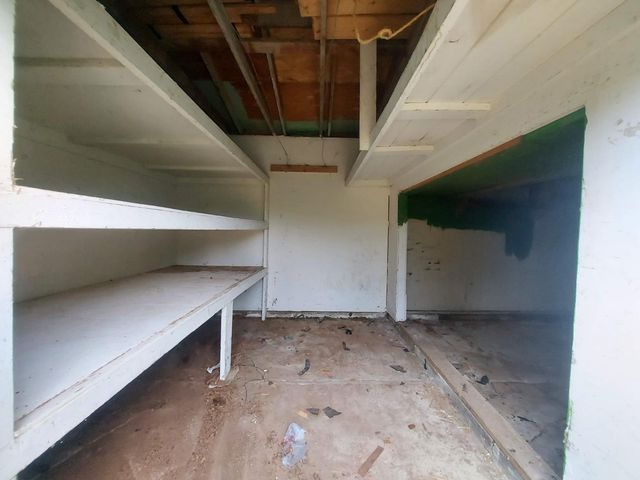 450 S Roberta Way, Marysville, CA 95901