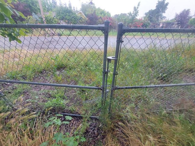 450 S Roberta Way, Marysville, CA 95901